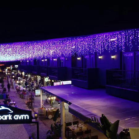 Dolphin Park Отель